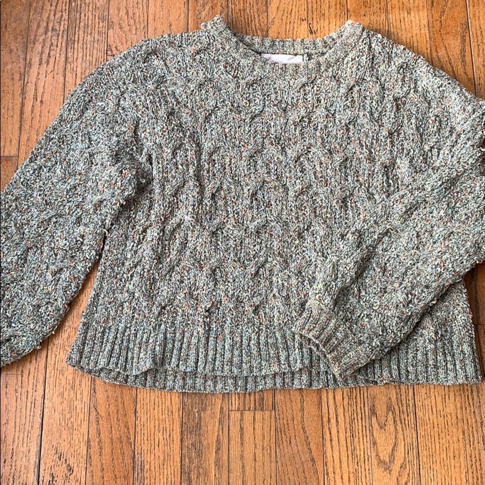 Cropped sweater